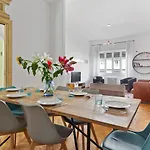 Vittoria Apartamento *