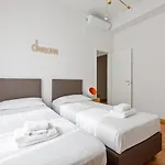 Vittoria Apartamento *